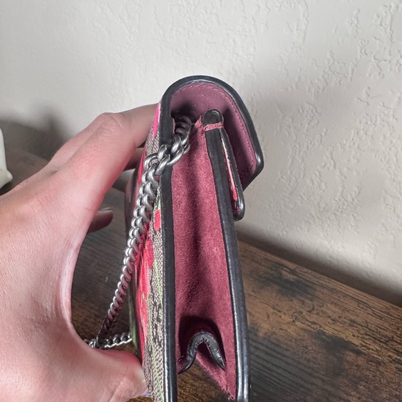 Authentic Super Mini Gucci Dionysus Pink Blooms Crossbody - Picture 4 of 9